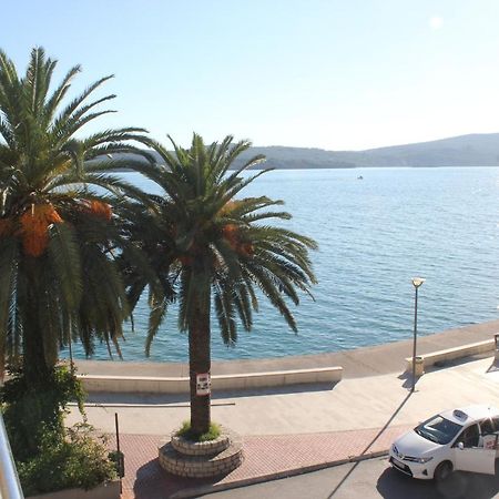 Chic Apartment In The City Center By The Sea Teodo Esterno foto